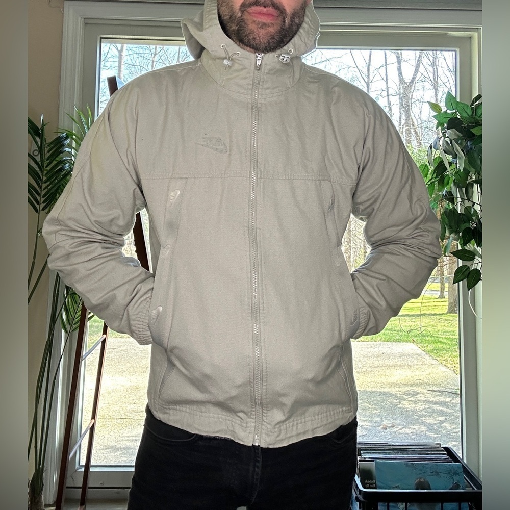 Nike Sportswear | Canvas Rain Jacket in Light Khaki (X-Small)